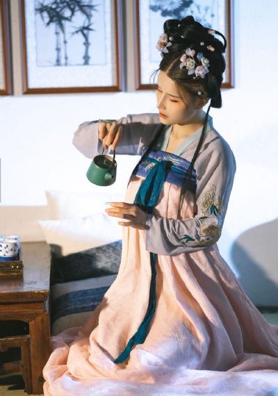 Videos激情小少妇_BD英语全集免费观看
